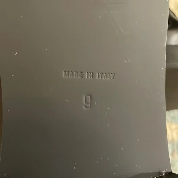 Everlane The New Modern Chelsea Boot Black Leather Pull On Bootie Size 9 - Picture 13 of 15